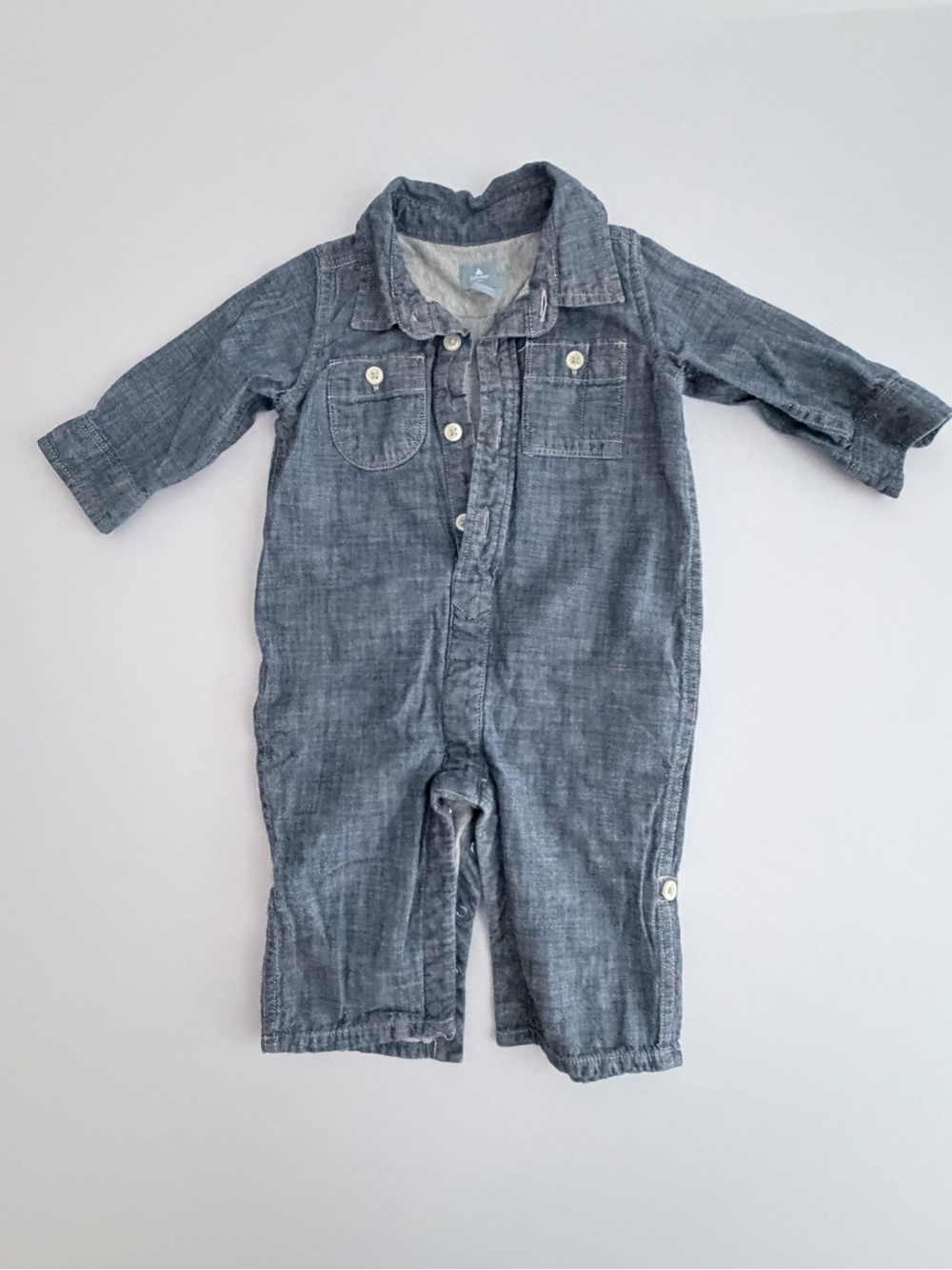 Baby Gap Chambray Denim One-Piece Romper Size 6-12 Months
